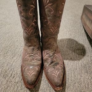 Women's circle g cowgirl boots size 7.5